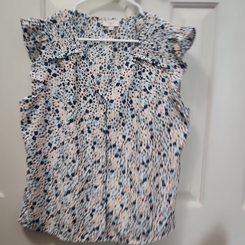 LOFT Green and Brown Ruffled Sleeveless Blouse
